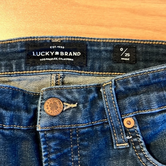 Lucky Brand 0/25 Dark Wash Bridgette Ankle Cut Jeans, Used- Good - Picture 2 of 10